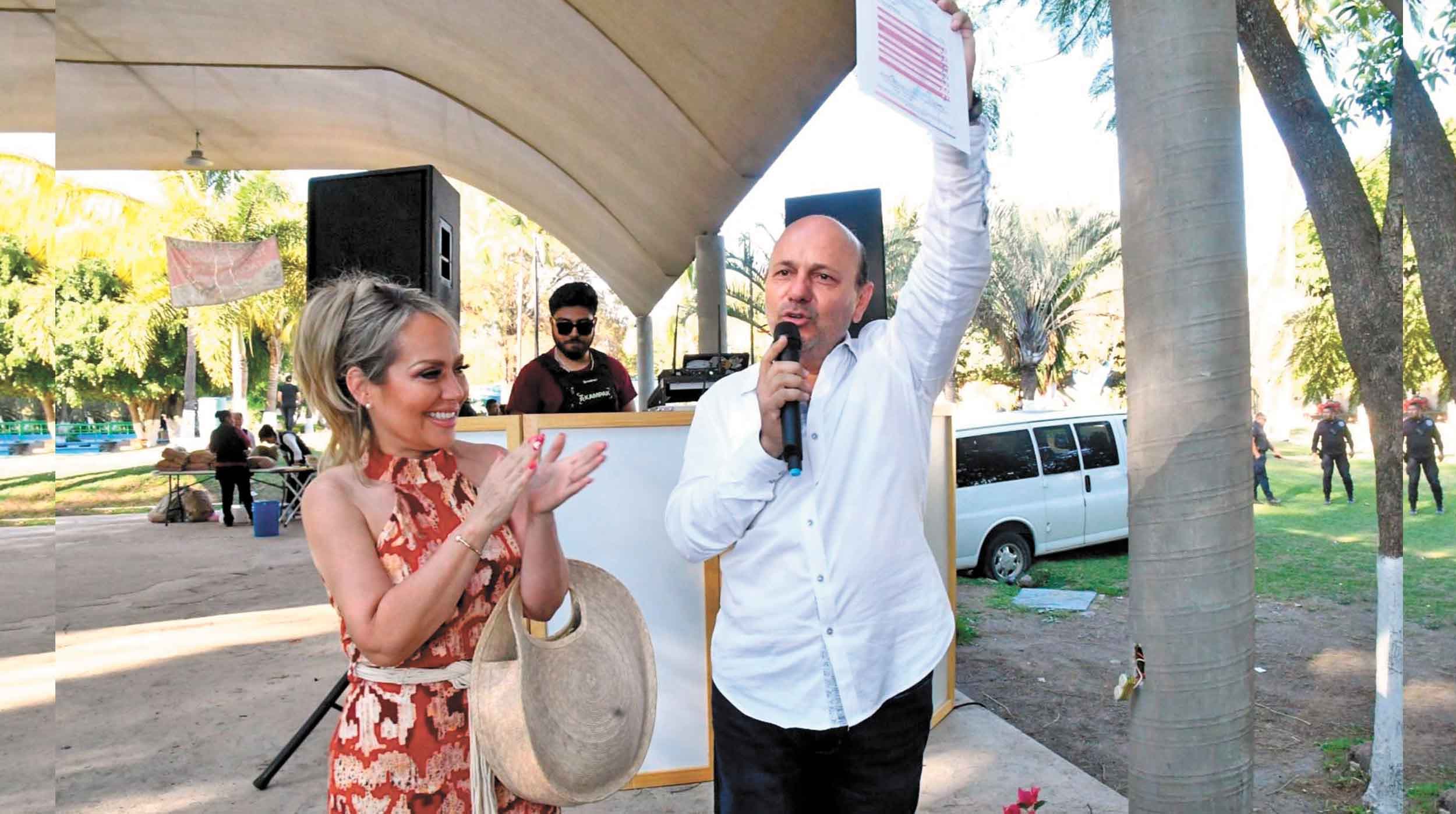 Formaliza Rodrigo Arredondo registro a reelección en Cuautla 