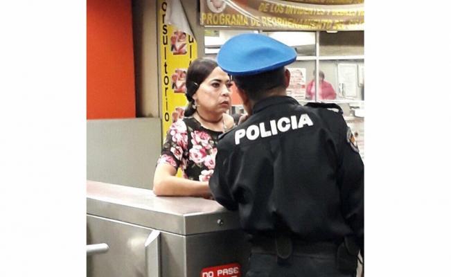 Detienen a hombre que acosaba a pasajeras en el Metro vestido de mujer ...