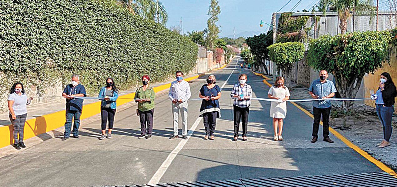 Rehabilitan avenida Puebla en Emiliano Zapata