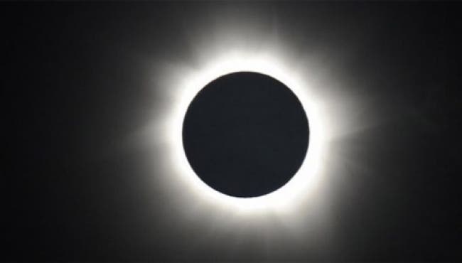 Estadunidenses y canadienses presenciarán eclipse solar total