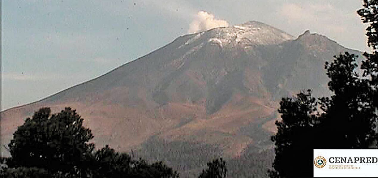 Piden no acercarse al volcán Popocatépetl