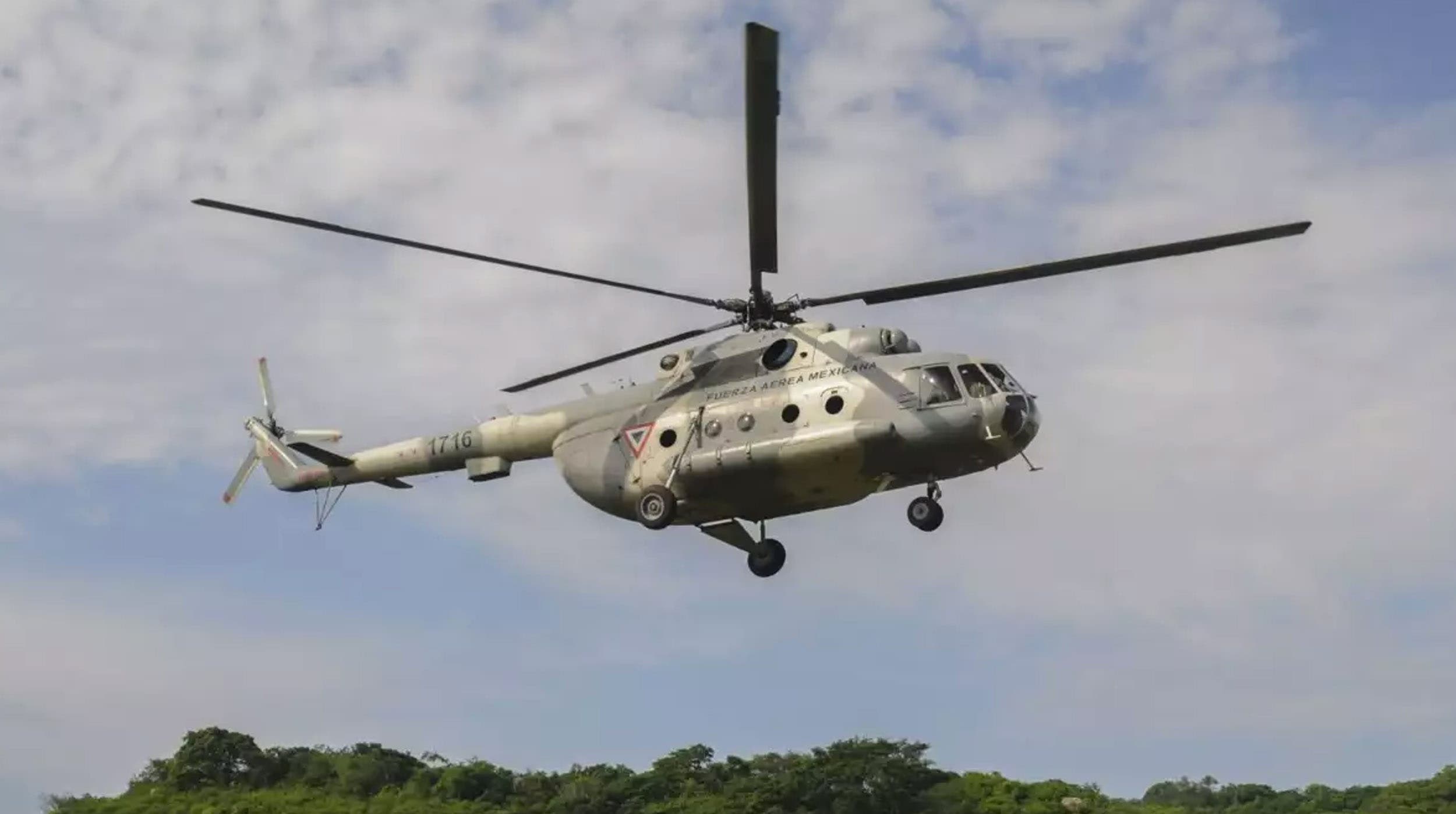 Helicóptero de la Sedena se desploma, dejando tres personas fallecidas