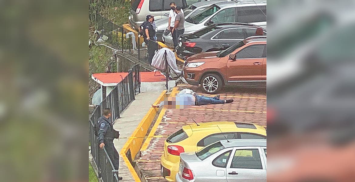 Asesinan a joven en condominio de Acapantzingo, Cuernavaca