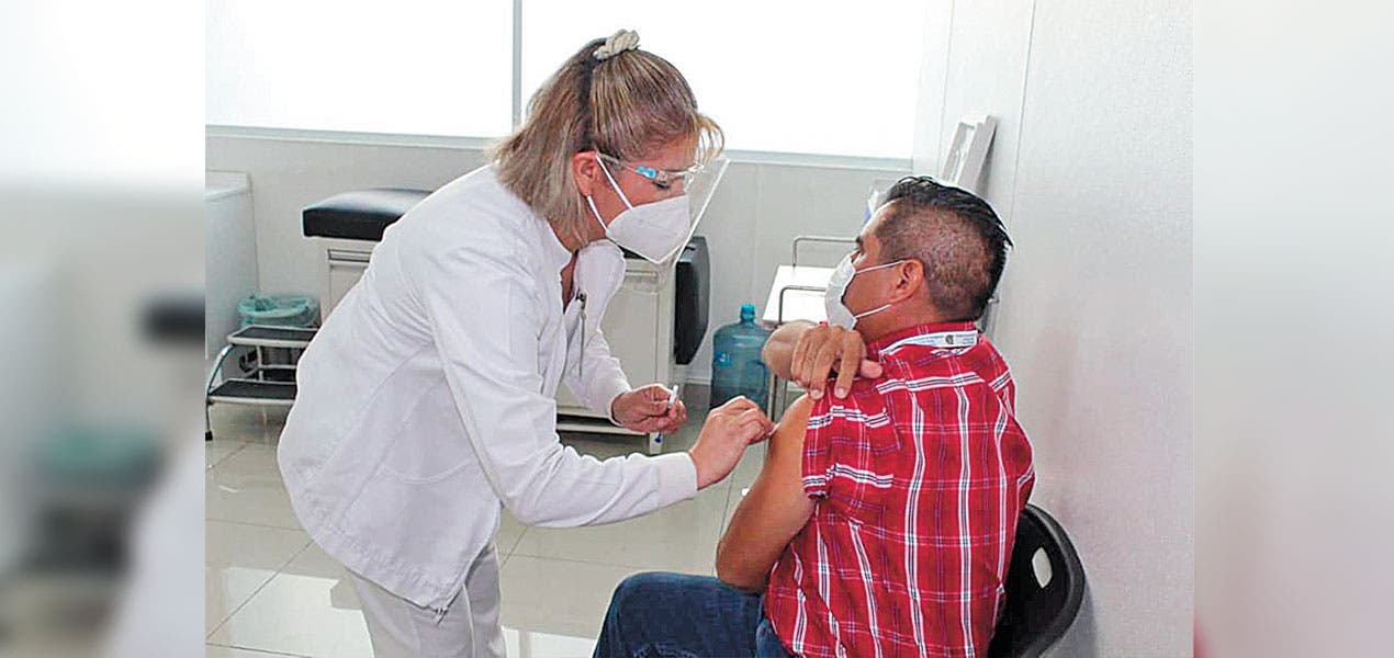Inicia mañana inmunización a mayores de 40 años en Cuernavaca a +40