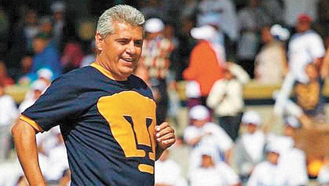 Luis Flores, al hospital por Covid