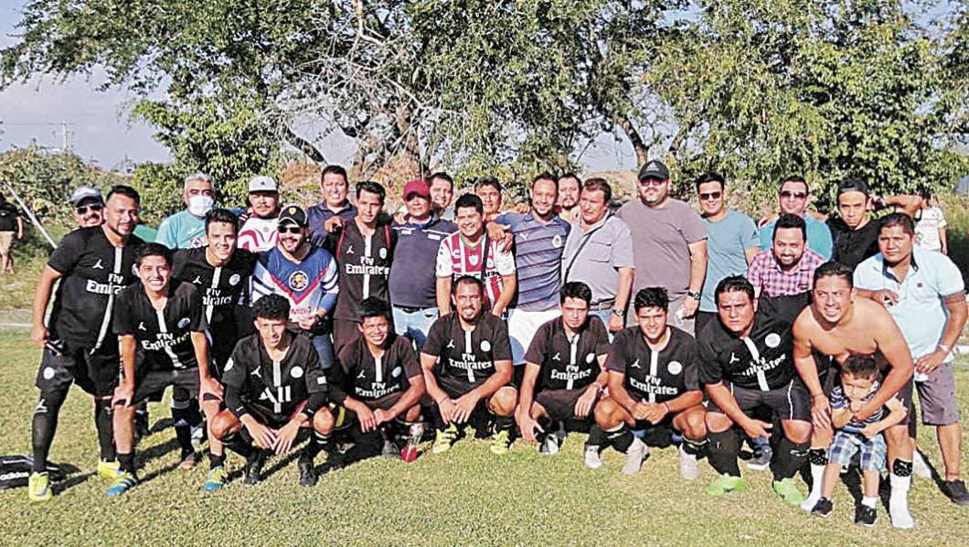 Definen finales en liga Titanic