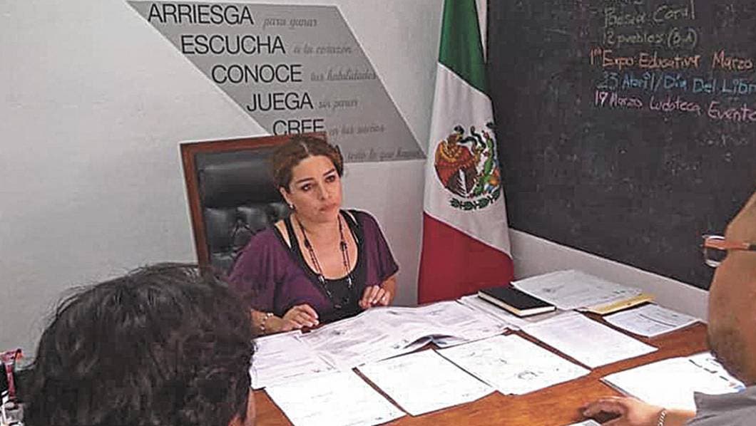 Difunden material educativo a jóvenes en Morelos