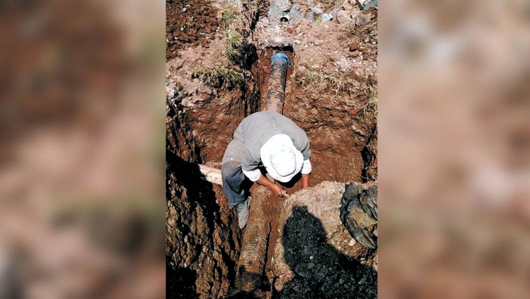 Labor. Personal del SAPAC arregló varias fugas y desperfectos en las bombas de los pozos que le impedían dar el suministro en varias colonias de Cuernavaca.