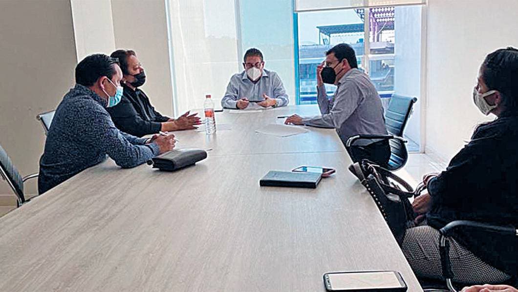 Se reúne secretario Movilidad Morelos con legisladores