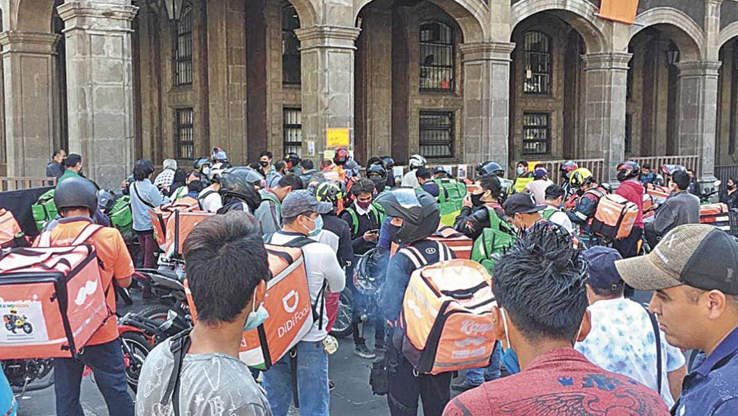 En Cuernavaca, se manifiestan repartidores pidiendo seguridad