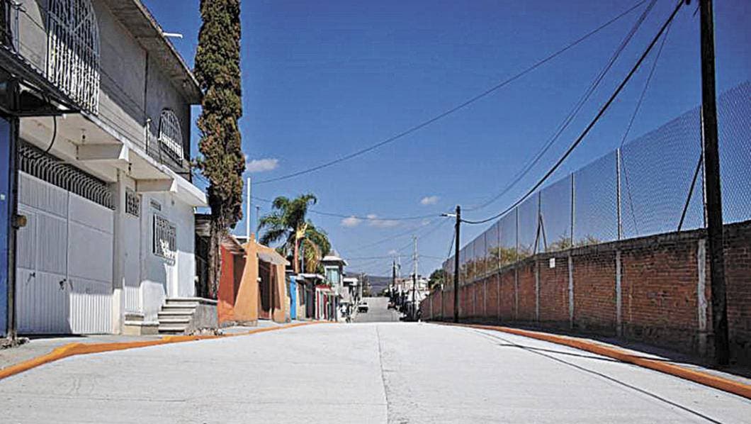 Pavimentan calles Naranjo y Jacaranda, en Jiutepec