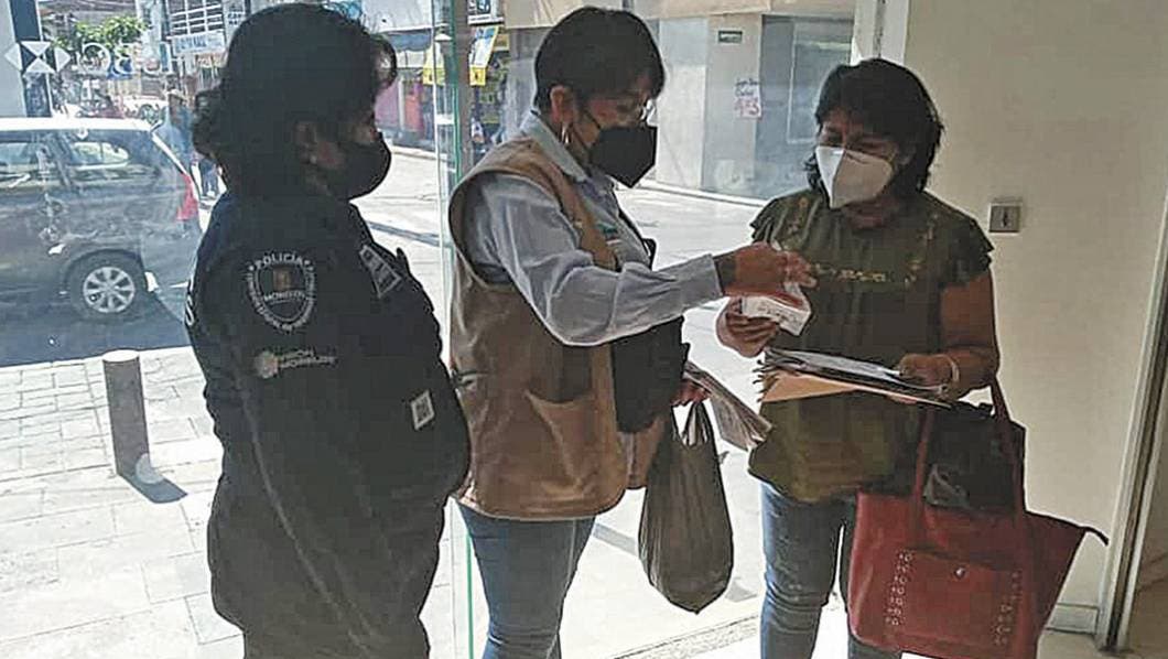 Llaman en Jojutla a tener cuidado con billetes falsos