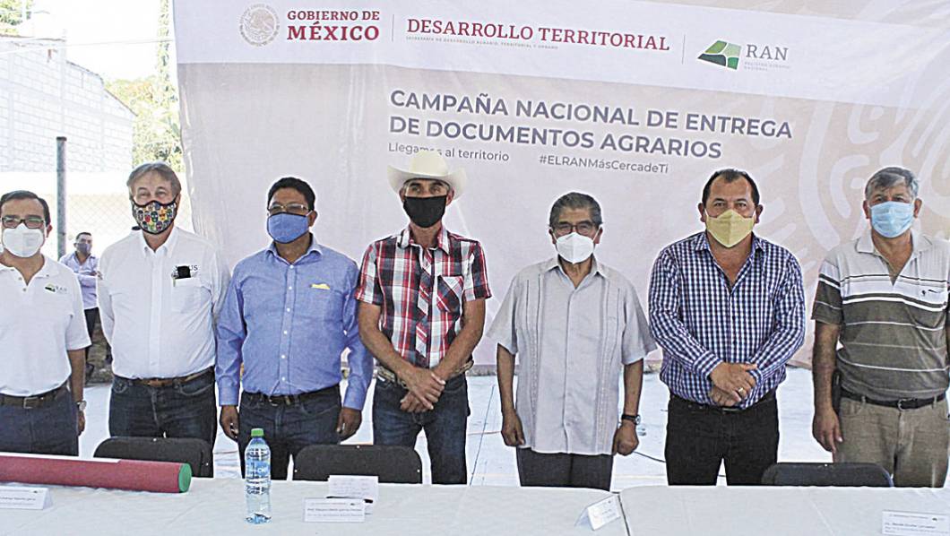 Otorgan títulos de propiedad en Tepalcingo
