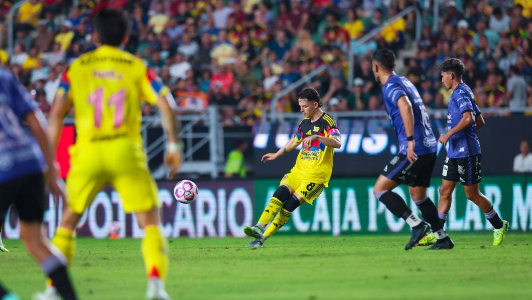 América rescata el empate ante Mazatlán en cierre dramático