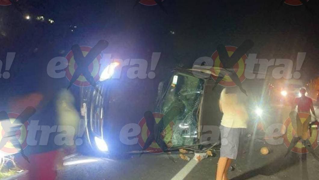 Camioneta con jornaleros vuelca en la Siglo XXI; hay 13 heridos