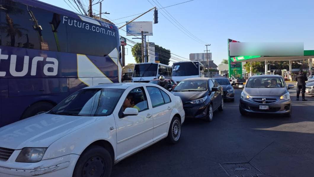 Colapsa vialidad en Cuernavaca por presencia de manifestantes
