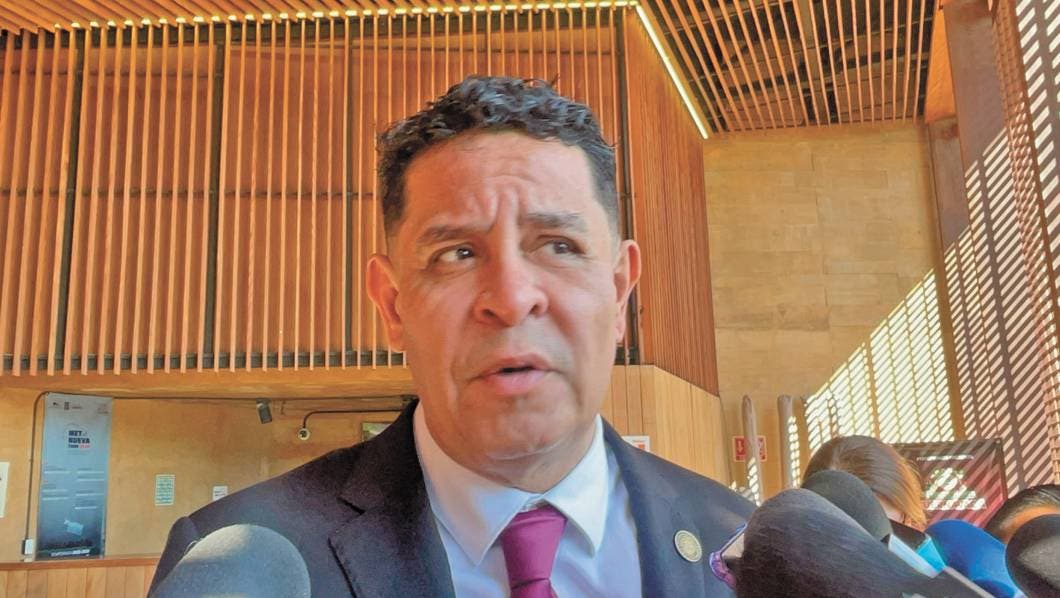 Juan Ángel Flores Bustamante