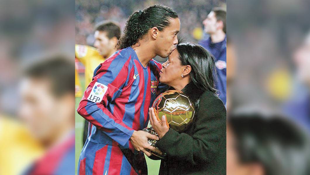 Le pega el COVID a su familia