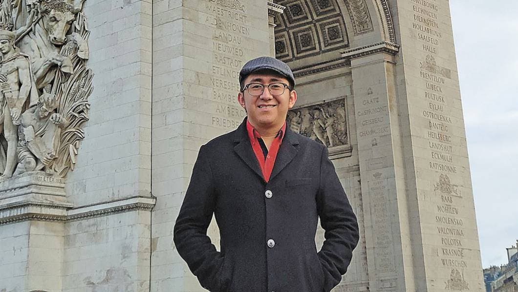 Egresado de UTEZ obtiene licencia profesional en Francia