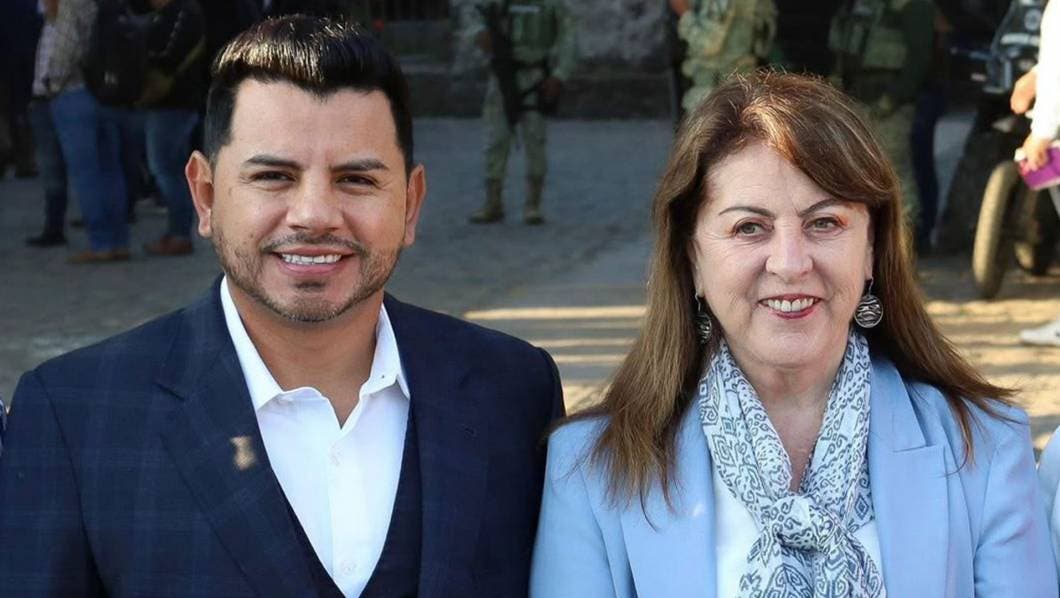 Roberto Gonzalo Flores Zúñiga y Margarita González Saravia