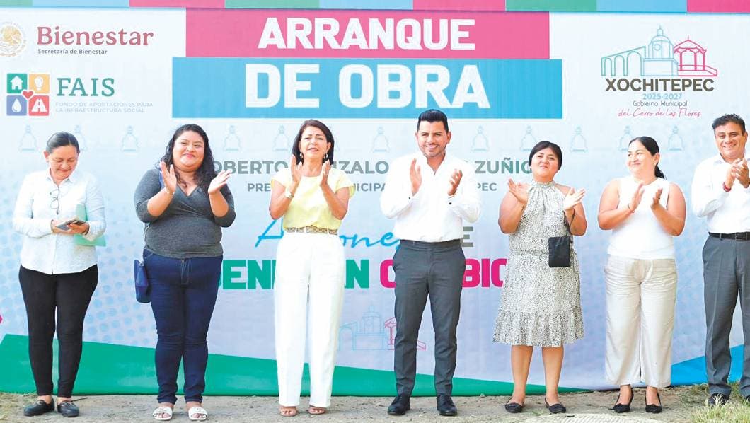  Roberto “Chalo” Flores