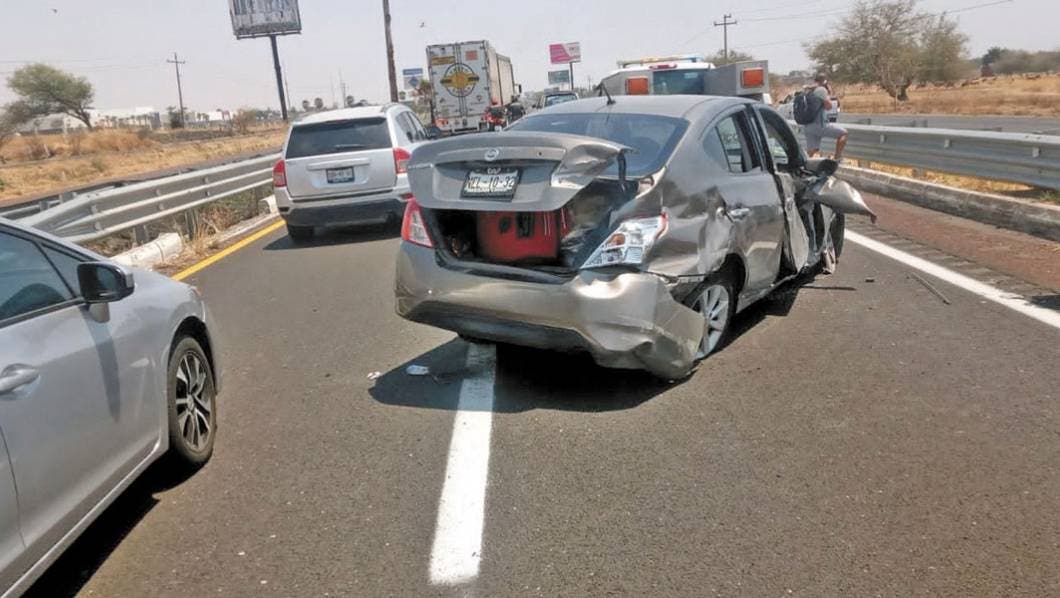 Chocan en la carretera Cuautla-Oaxtepec