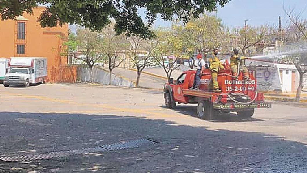 Desinfectan instalaciones de la deportiva en Tepoztlán Morelos