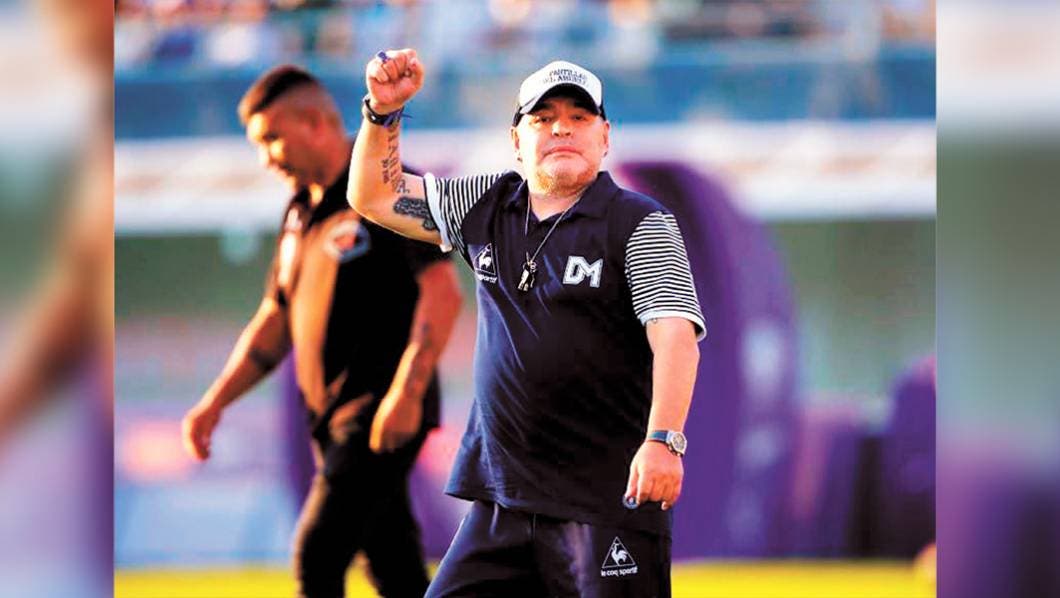 Diego Armando Maradona se reportaba estable, y su médico afirmó que era una operación no complicada