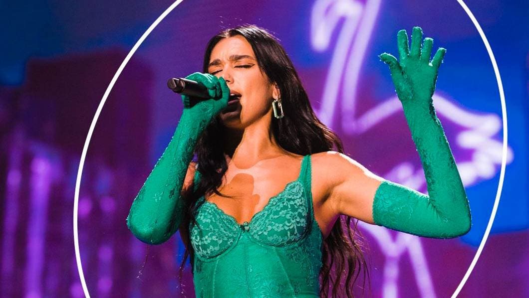 Dua Lipa interpreta un tema de maná
