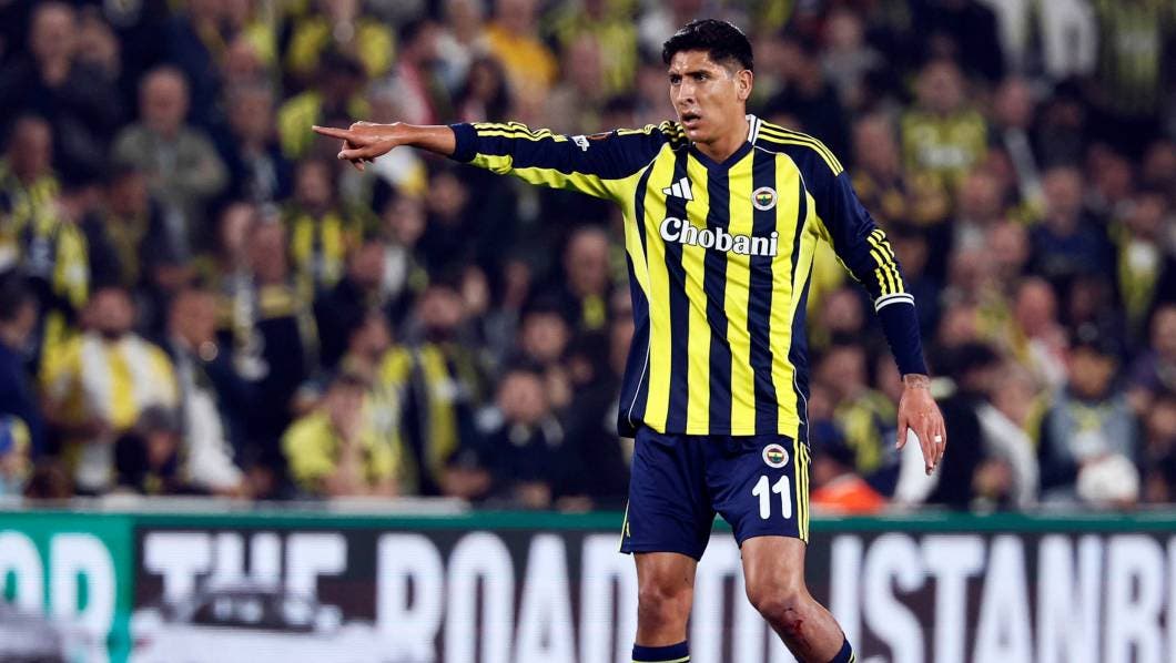 Edson Álvarez, futbolista mexicano de Fenerbahce