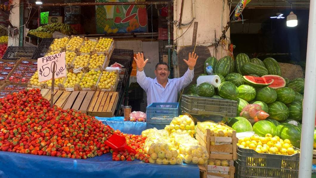 Frutas y verduras mercado ALM