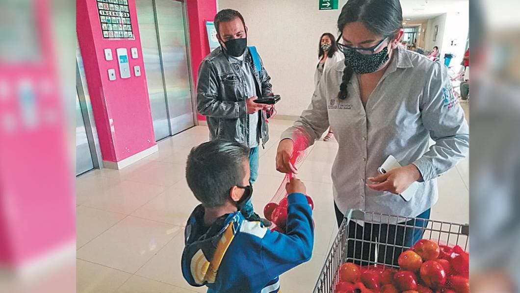 Hospital del Niño destaca sus programas de apoyo social