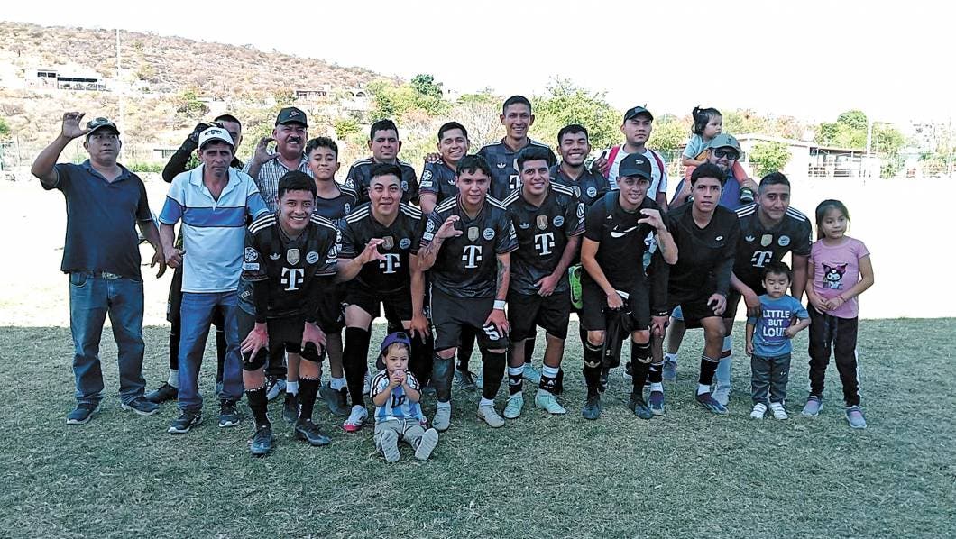Huatecalco se proclamó Campeón de la Liga Premier