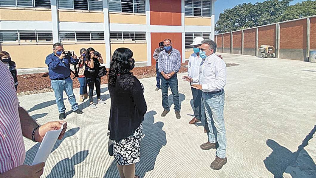 Por terminar en Cuautla reconstrucción de escuelas