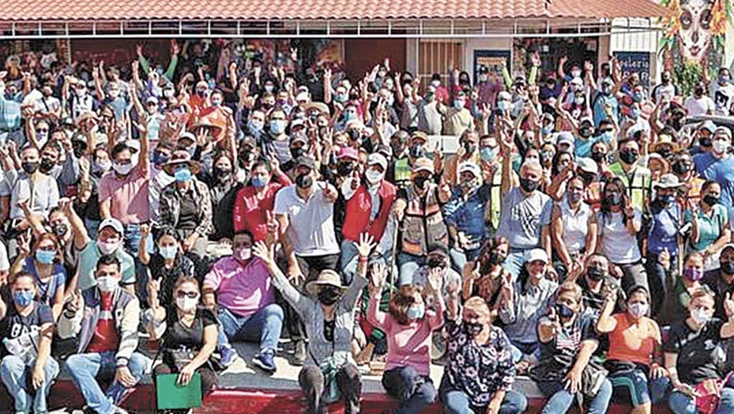 Brigadas del Ayuntamiento de Cuernavaca limpian colonias