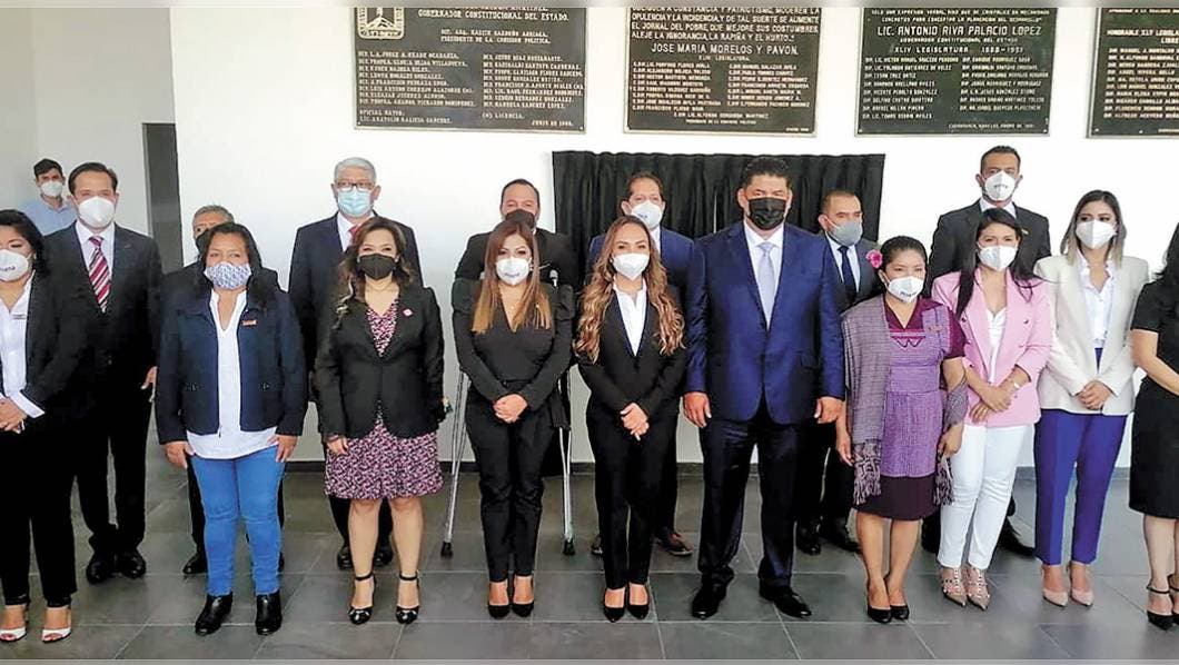 Instala LV Legislatura Mesa Directiva del primer año de trabajos que inicia el miércoles