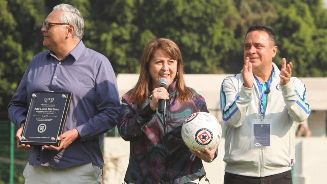 Hace Morelos historia en el futbol femenil en México, con partido Cruz Azul-Chivas