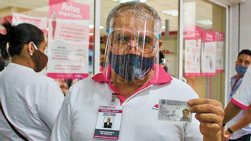 Atiende INE Morelos a ciudadanos hasta febrero