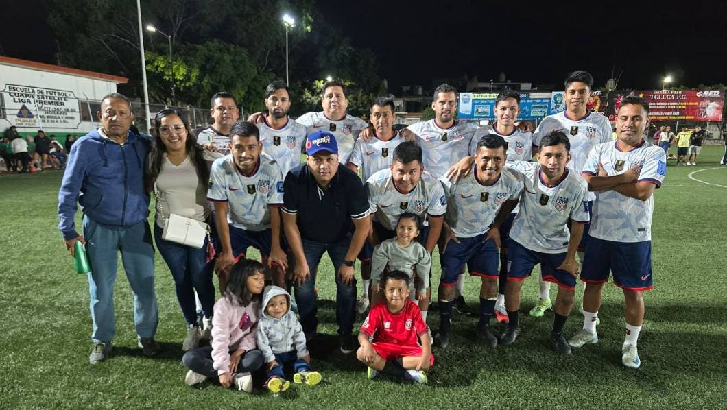 Migajeros conquistó el certamen de la Liga de Futbol 7 de La Satélite