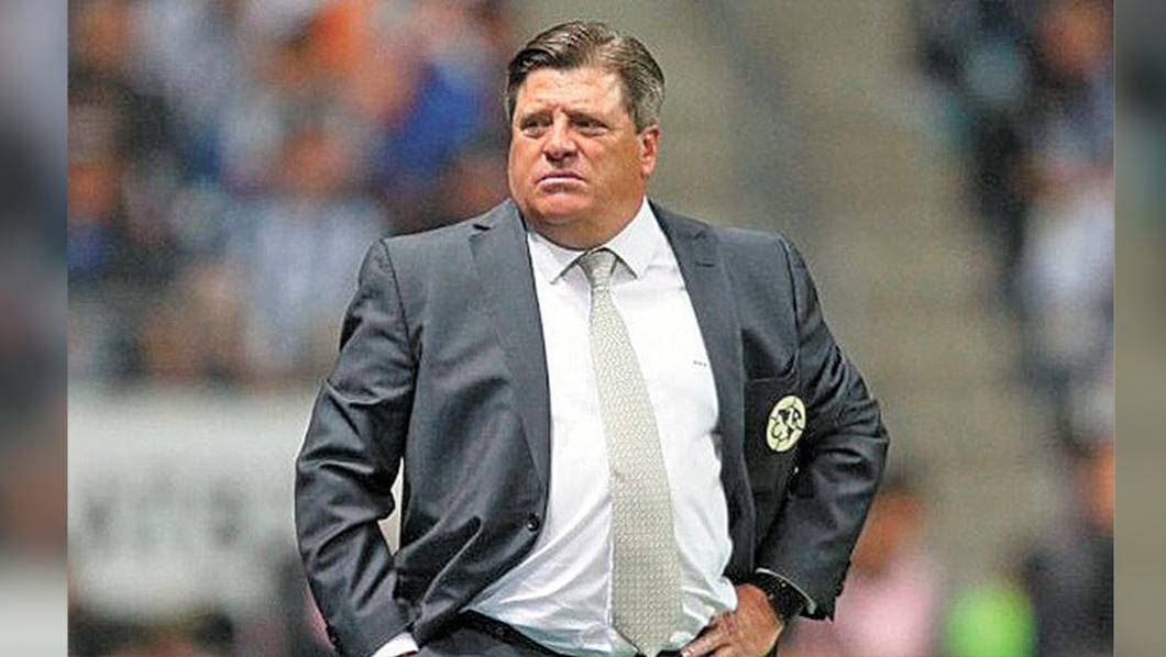 Habla Miguel Herrera de los jugadores aztecas