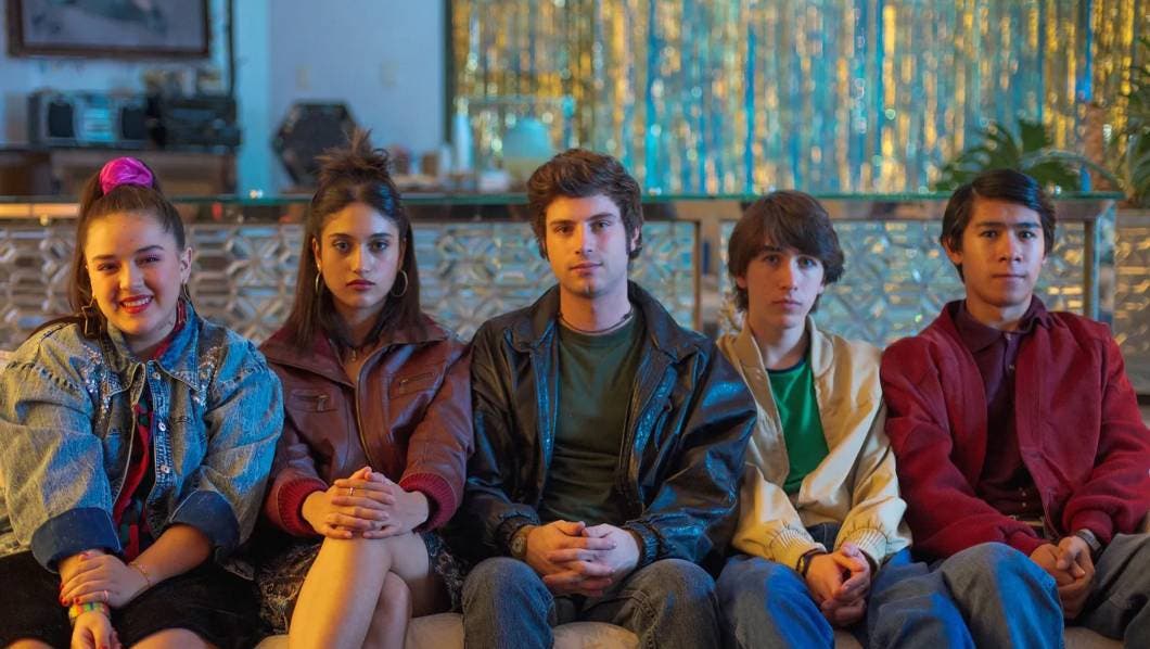 Nadie nos va a extrañar: Nostalgia noventera que quizá viviste en carne propia o ahora experimentarás a través de la pantalla (RESEÑA)