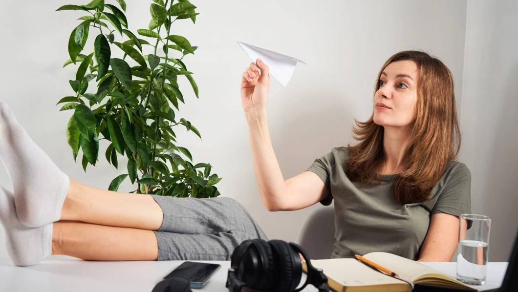 A veces no necesitas enemigos cuando tú mismo saboteas tus metas sin darte cuenta. 