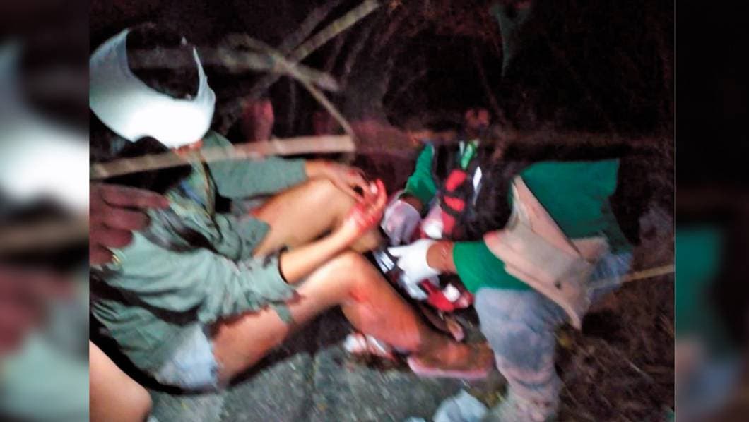 Cae de su moto y acaba en hospital en Cuautla