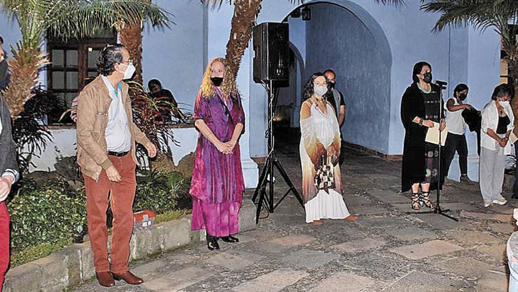 Inauguran exposición "Transiciones" en el Jardín Borda