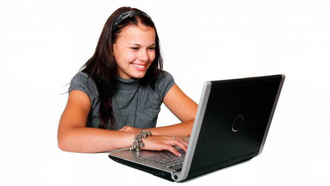 Online, fácil y económico: ¿Cómo aprender inglés desde casa?