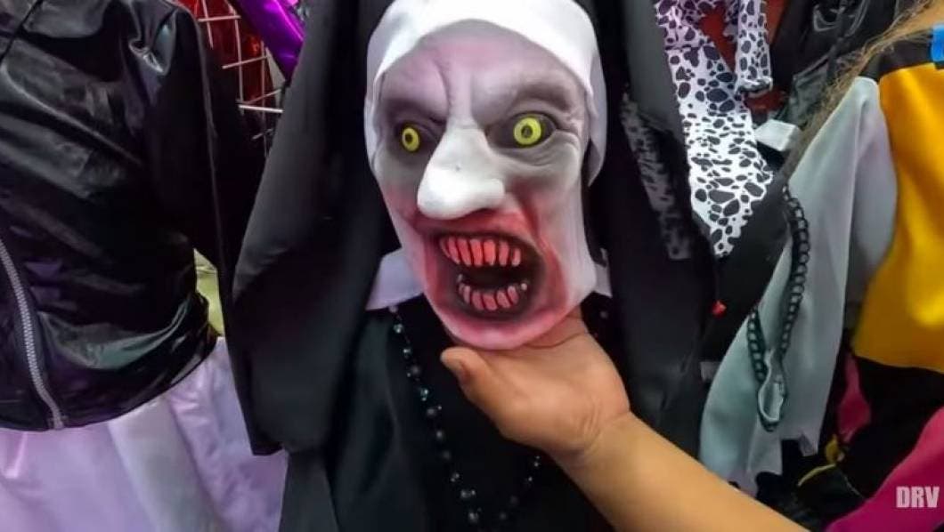 Descubre la bodega secreta en CDMX con disfraces para halloween por menos de 200 pesos