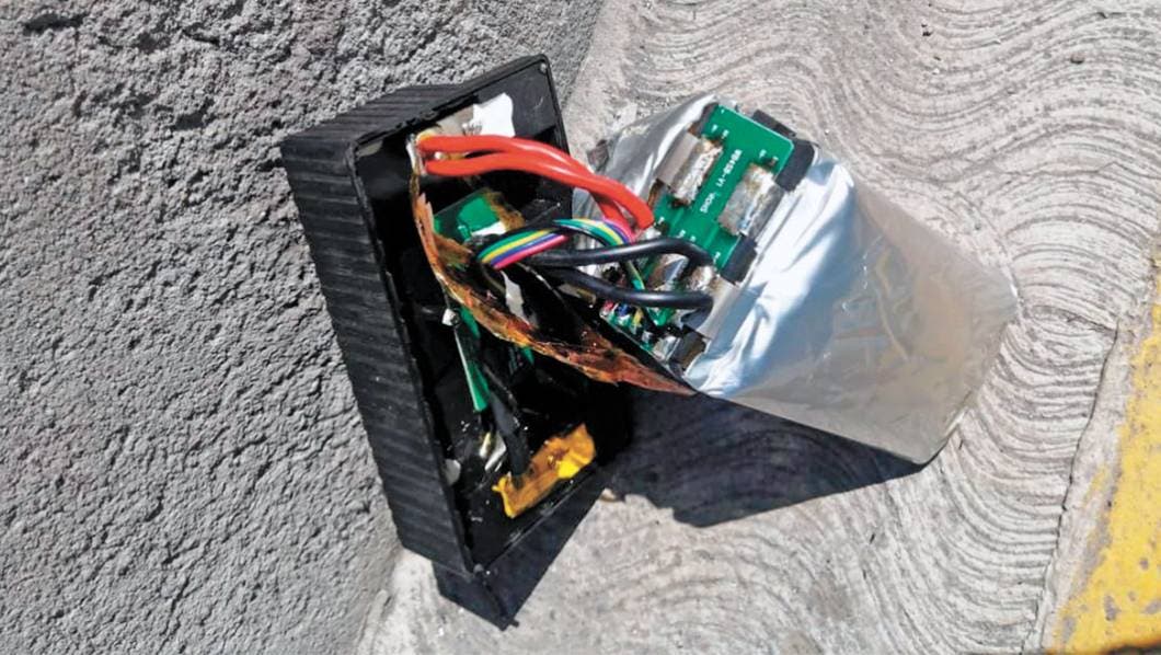 Ponen bomba de juguete en la Gabriel Tepepa, de Tlaquiltenango