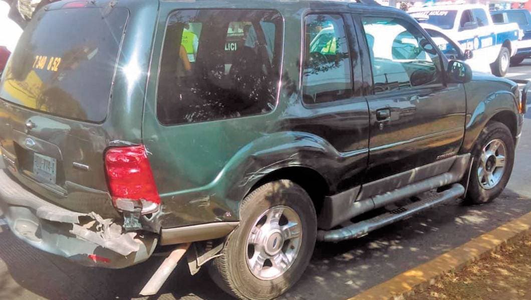 Choca ebrio, huye y vuelve a chocar en Cuautla