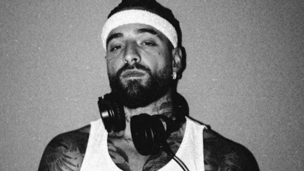 Denuncia Maluma el robo de su celular durante la feria en Medellín