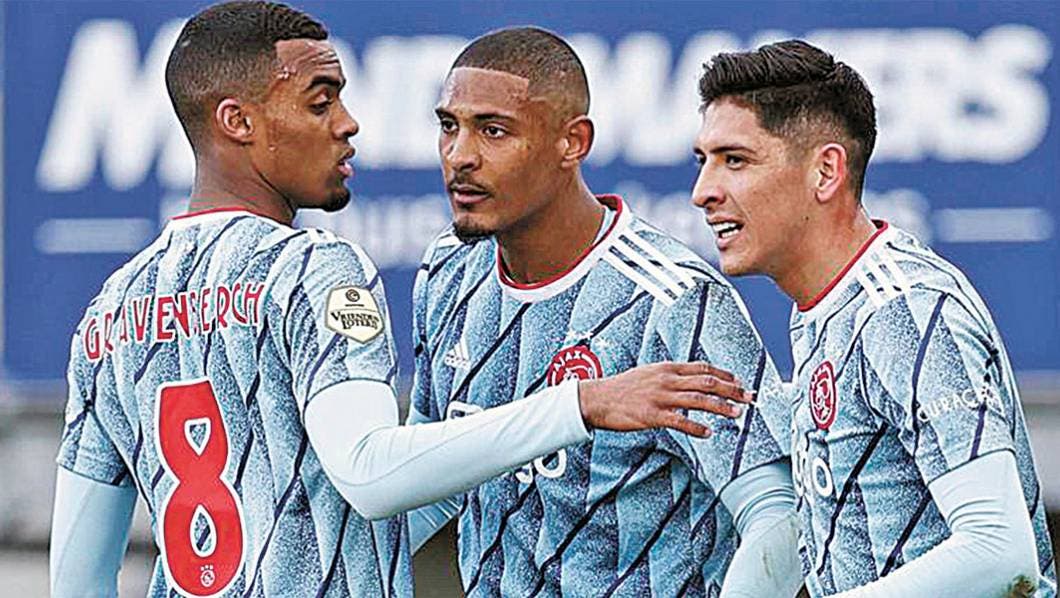 &iexcl;Cerca del t&iacute;tulo! - Impone marca en liga de Holanda